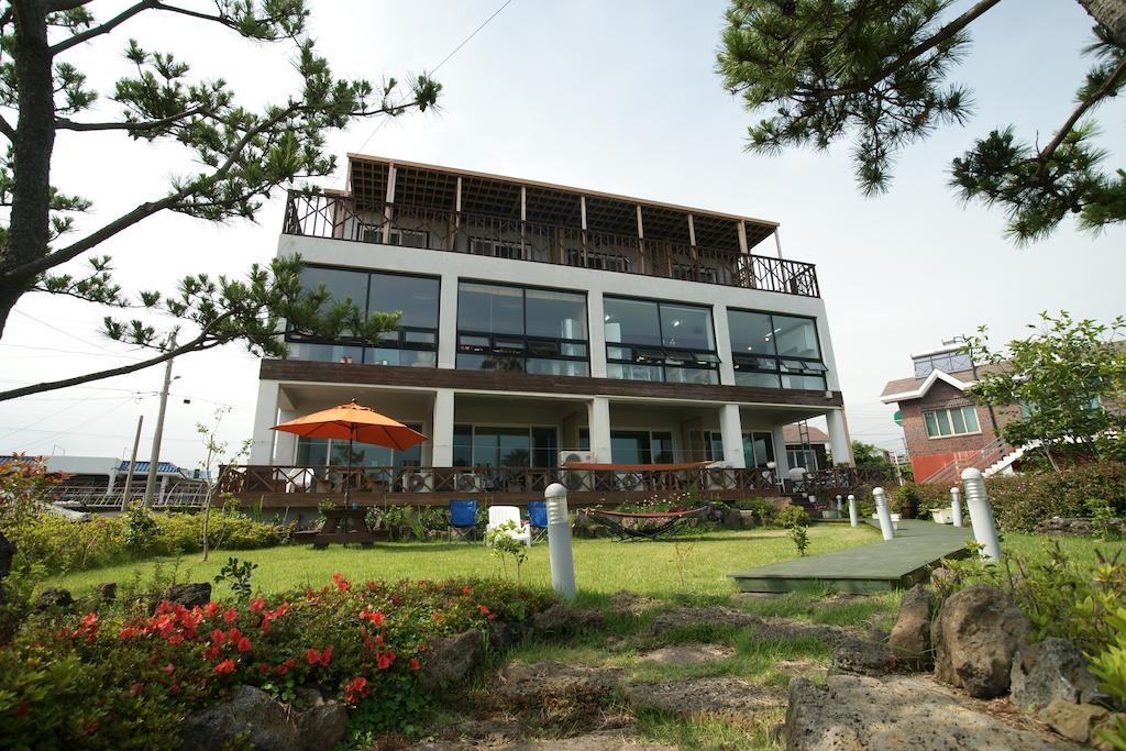 Galeum Guesthouse Seogwipo-stad Buitenkant foto